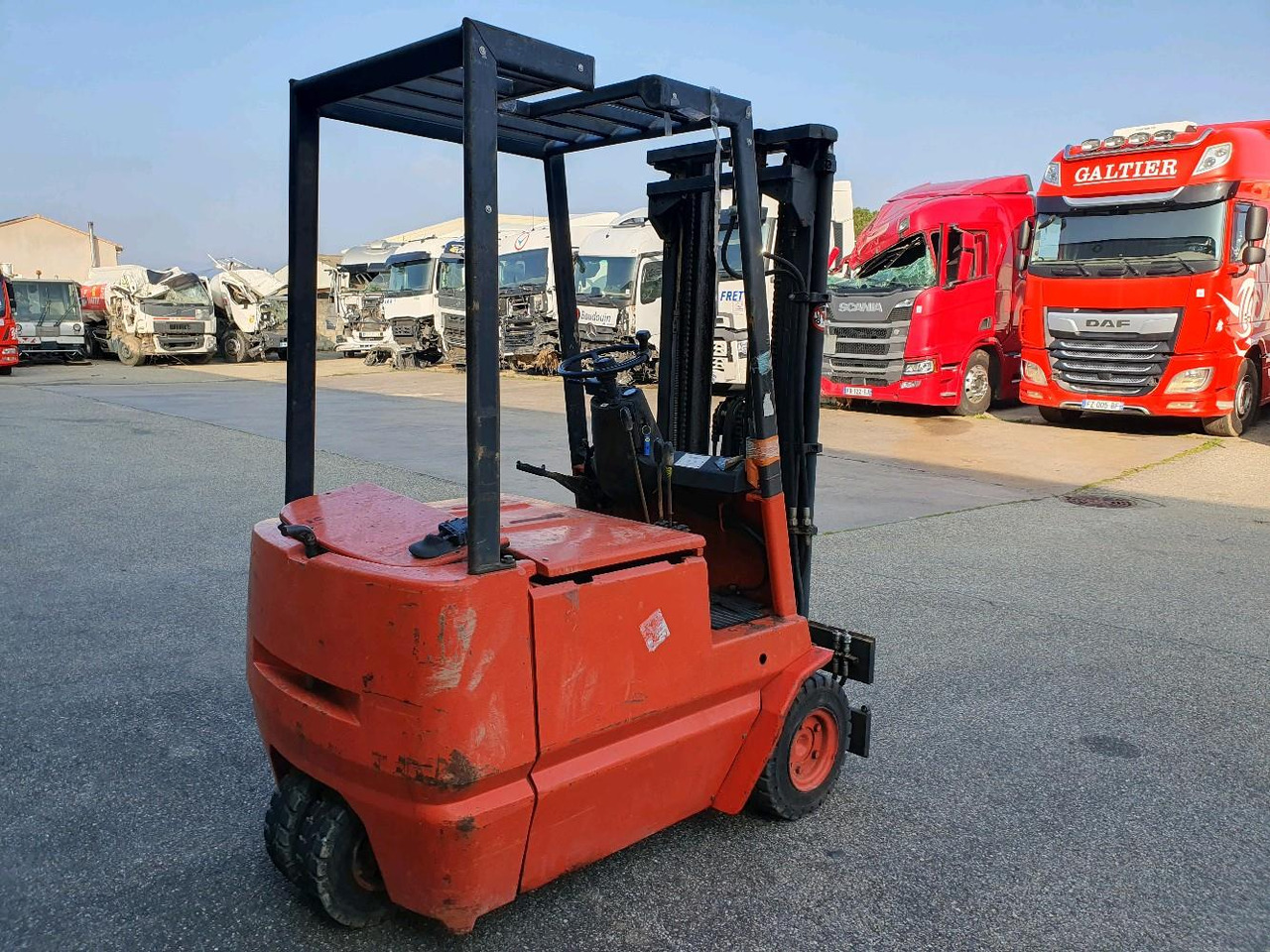FENWICK LINDE CHARIOT ELEVATEUR - Autokrāvējs: foto 4 FENWICK LINDE CHARIOT ELEVATEUR - Autokrāvējs: foto 4