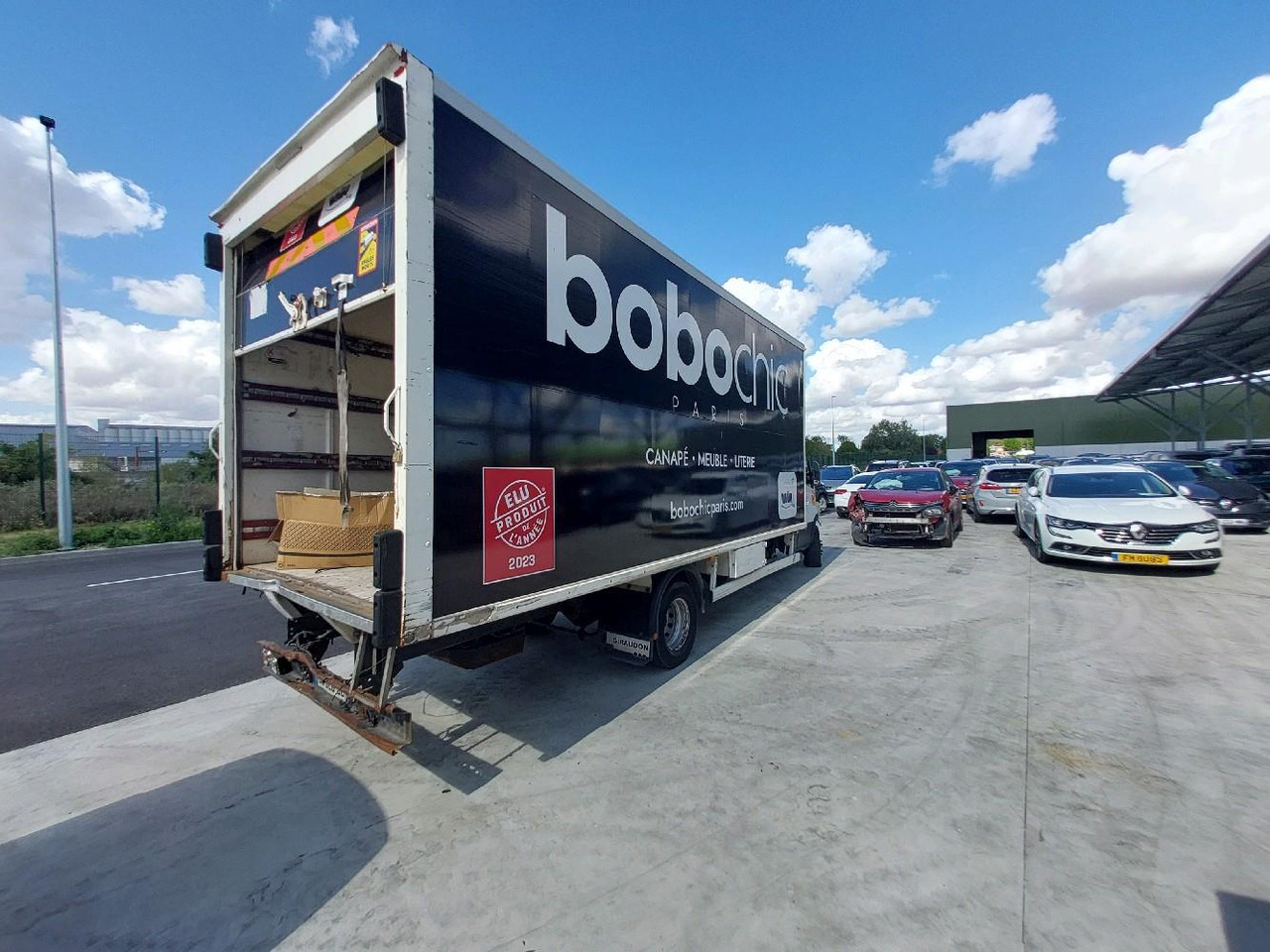 IVECO PORTEUR 65C14N - Furgons ar slēgtā virsbūve: foto 4 IVECO PORTEUR 65C14N - Furgons ar slēgtā virsbūve: foto 4