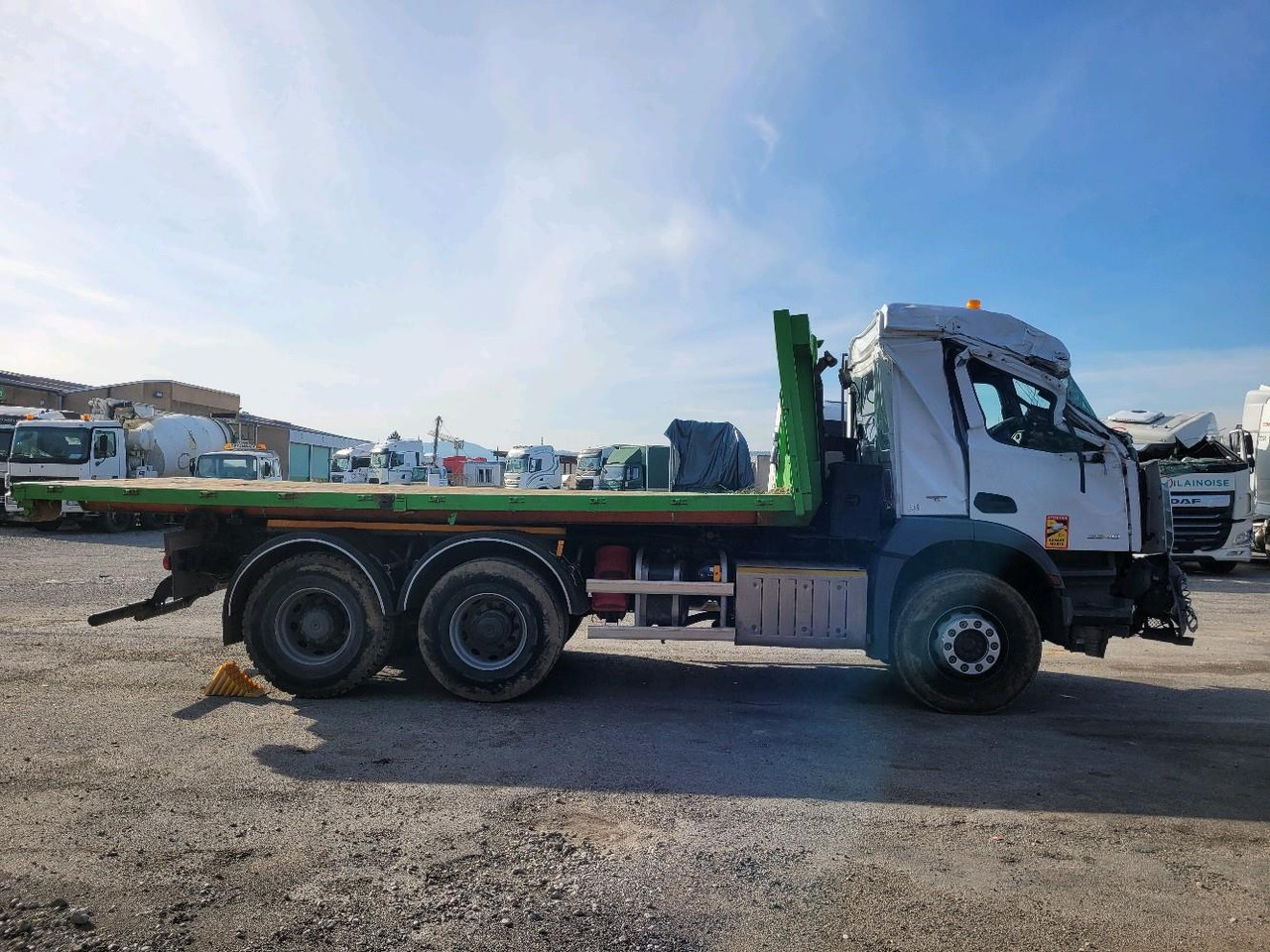 MERCEDES AROCS 2640 6X4 - Bortu kravas automašīna/ Platforma: foto 3 MERCEDES AROCS 2640 6X4 - Bortu kravas automašīna/ Platforma: foto 3