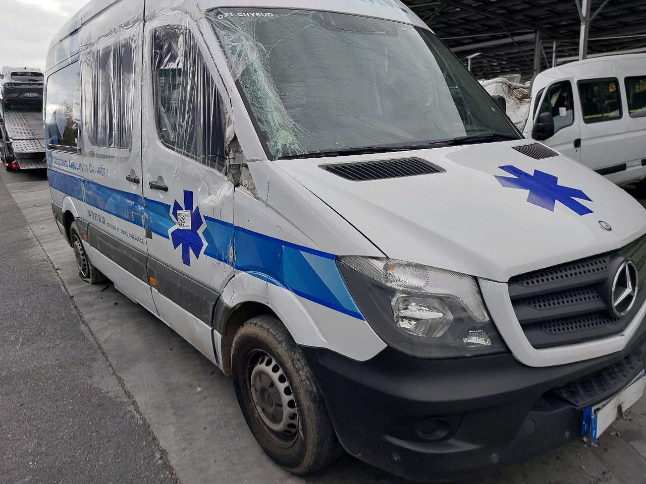 MERCEDES SPRINTER II 313 2.2 CDI 130 - Ātrās palīdzības mašīna: foto 2 MERCEDES SPRINTER II 313 2.2 CDI 130 - Ātrās palīdzības mašīna: foto 2
