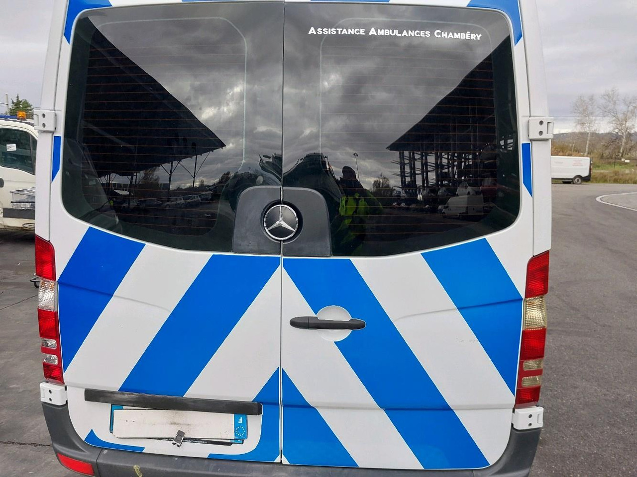 MERCEDES SPRINTER II 313 2.2 CDI 130 - Ātrās palīdzības mašīna: foto 5 MERCEDES SPRINTER II 313 2.2 CDI 130 - Ātrās palīdzības mašīna: foto 5
