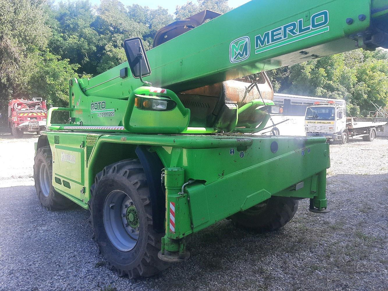 MERLO CHARGEUR TELES ROTO 40.26 MCSS - Teleskopiskais iekrāvējs: foto 1 MERLO CHARGEUR TELES ROTO 40.26 MCSS - Teleskopiskais iekrāvējs: foto 1
