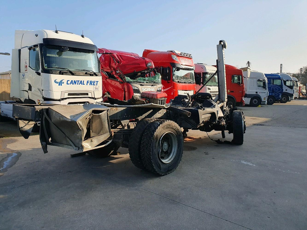 RENAULT D CITERNE HIGH KP 4X4 250 EUR6 - Rāmis/ Šasija - Kravas automašīna: foto 4 RENAULT D CITERNE HIGH KP 4X4 250 EUR6 - Rāmis/ Šasija - Kravas automašīna: foto 4