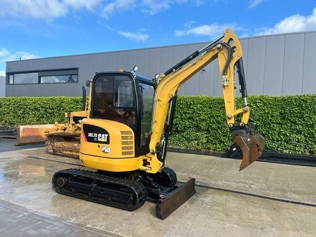 CAT 302.7 D CR - Mini-ekskavators: foto 2 CAT 302.7 D CR - Mini-ekskavators: foto 2