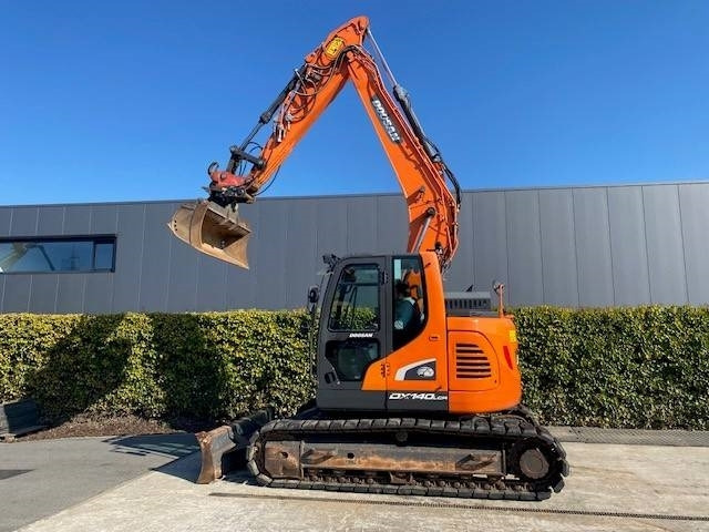 Doosan DX140 LCR-5 - Kāpurķēžu ekskavators: foto 4 Doosan DX140 LCR-5 - Kāpurķēžu ekskavators: foto 4