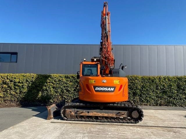 Doosan DX140LCR-5 - Kāpurķēžu ekskavators: foto 1 Doosan DX140LCR-5 - Kāpurķēžu ekskavators: foto 1