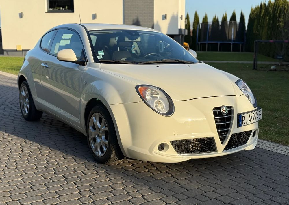 Alfa Romeo Mito - Vieglā automašīna: foto 1 Alfa Romeo Mito - Vieglā automašīna: foto 1