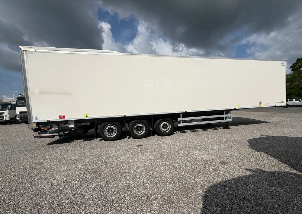 Chereau THERMO KING SLXe DIESEL/ELEKTRYK OSIE SAF - Puspiekabe refrižerators: foto 4 Chereau THERMO KING SLXe DIESEL/ELEKTRYK OSIE SAF - Puspiekabe refrižerators: foto 4