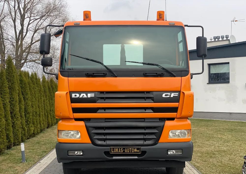 DAF CF 85.340 6X4 MANUAL - Pacēlājs ar āķi: foto 2 DAF CF 85.340 6X4 MANUAL - Pacēlājs ar āķi: foto 2
