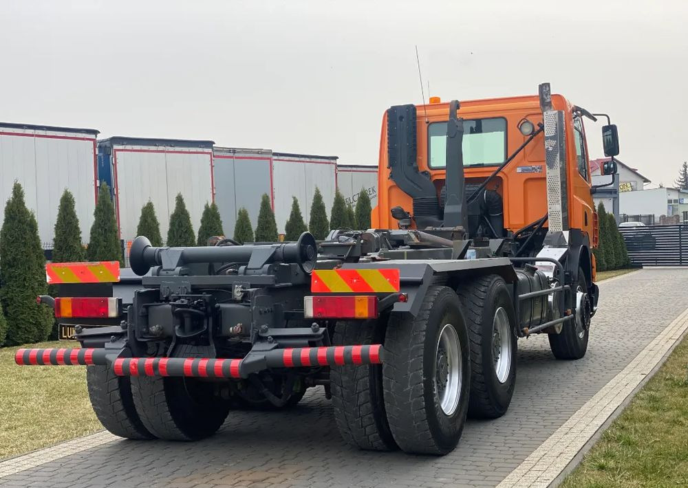 DAF CF 85.340 6X4 MANUAL - Pacēlājs ar āķi: foto 4 DAF CF 85.340 6X4 MANUAL - Pacēlājs ar āķi: foto 4