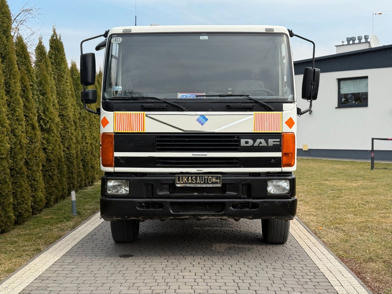 DAF CF 85 400 6x4 KIPPER - Kravas automašīna pašizgāzējs: foto 3 DAF CF 85 400 6x4 KIPPER - Kravas automašīna pašizgāzējs: foto 3