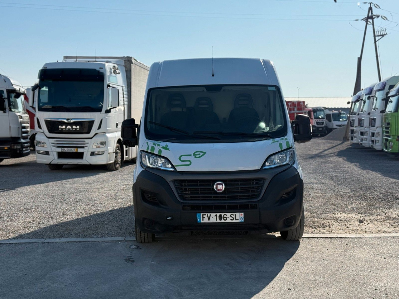 Fiat DUCATO FURGON NATURAL GAZ DAMAGE ENGINE - Furgons ar slēgtā virsbūve: foto 2 Fiat DUCATO FURGON NATURAL GAZ DAMAGE ENGINE - Furgons ar slēgtā virsbūve: foto 2