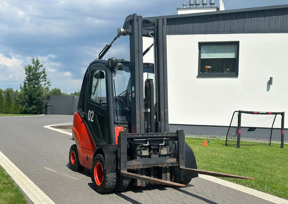Linde H35T-01 - Gāzes iekrāvējs: foto 3 Linde H35T-01 - Gāzes iekrāvējs: foto 3