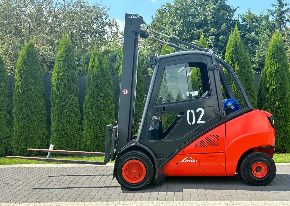 Linde H35T-01 - Gāzes iekrāvējs: foto 4 Linde H35T-01 - Gāzes iekrāvējs: foto 4