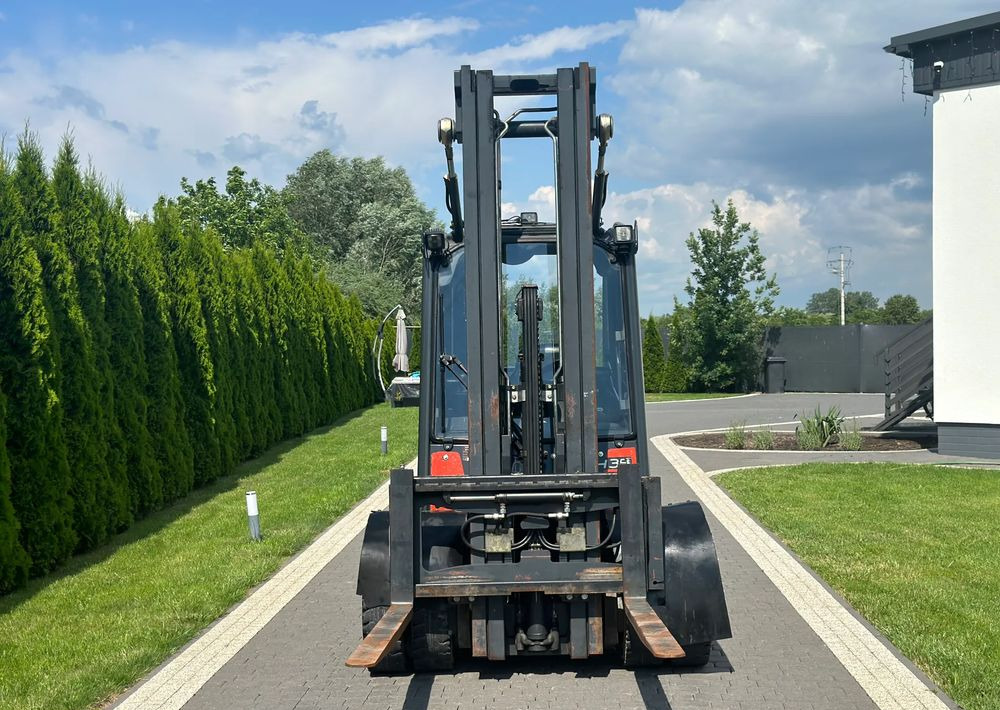 Linde H35T-01 - Gāzes iekrāvējs: foto 2 Linde H35T-01 - Gāzes iekrāvējs: foto 2