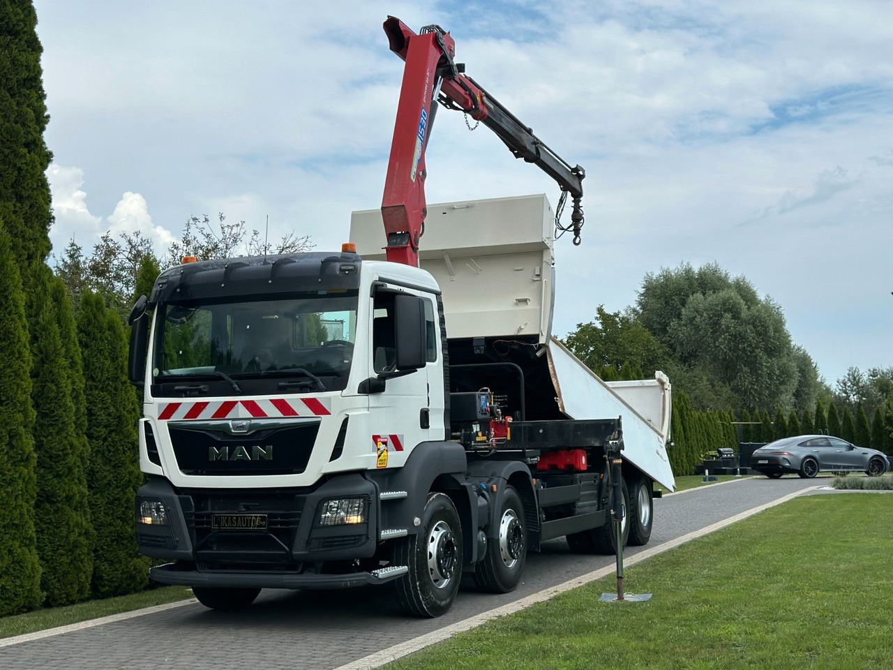 MAN TGS 440 / 8x4 /CRANE HMF 1530/ TIPPER - Kravas auto ar manipulatoru: foto 1 MAN TGS 440 / 8x4 /CRANE HMF 1530/ TIPPER - Kravas auto ar manipulatoru: foto 1