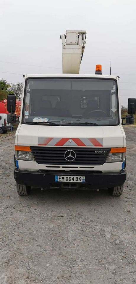Mercedes-Benz VARIO 815D 17 M - Autopacēlājs: foto 2 Mercedes-Benz VARIO 815D 17 M - Autopacēlājs: foto 2