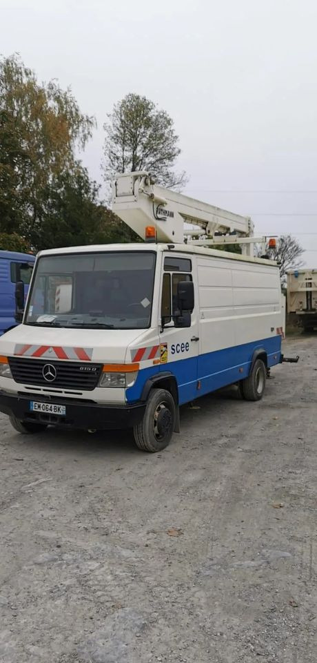 Mercedes-Benz VARIO 815D 17 M - Autopacēlājs: foto 1 Mercedes-Benz VARIO 815D 17 M - Autopacēlājs: foto 1