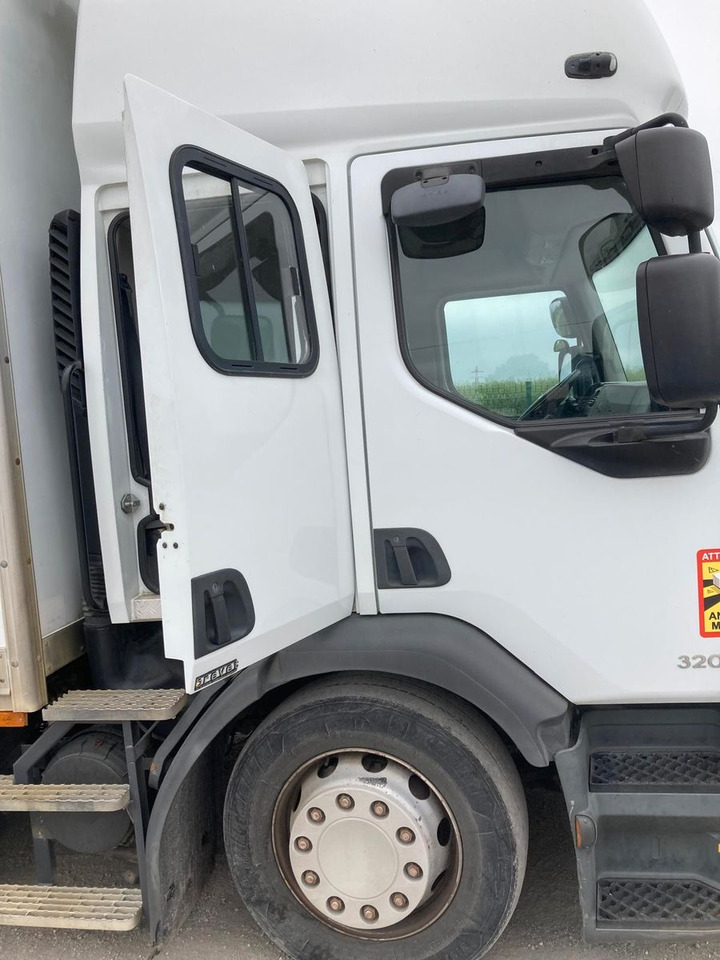 Renault PREMIUM 320 DXI 19 T - Kravas automašīna ar slēgto virsbūvi: foto 3 Renault PREMIUM 320 DXI 19 T - Kravas automašīna ar slēgto virsbūvi: foto 3
