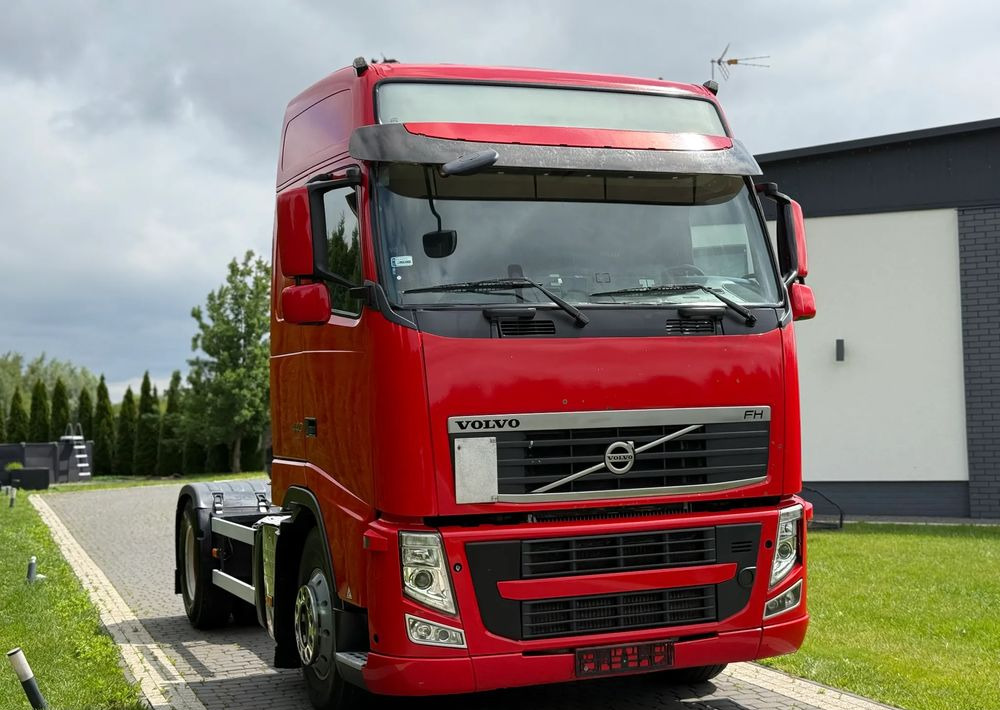 Volvo FH 440 AUTOMAT EURO 5 LODÓWKA - Vilcējs: foto 4 Volvo FH 440 AUTOMAT EURO 5 LODÓWKA - Vilcējs: foto 4