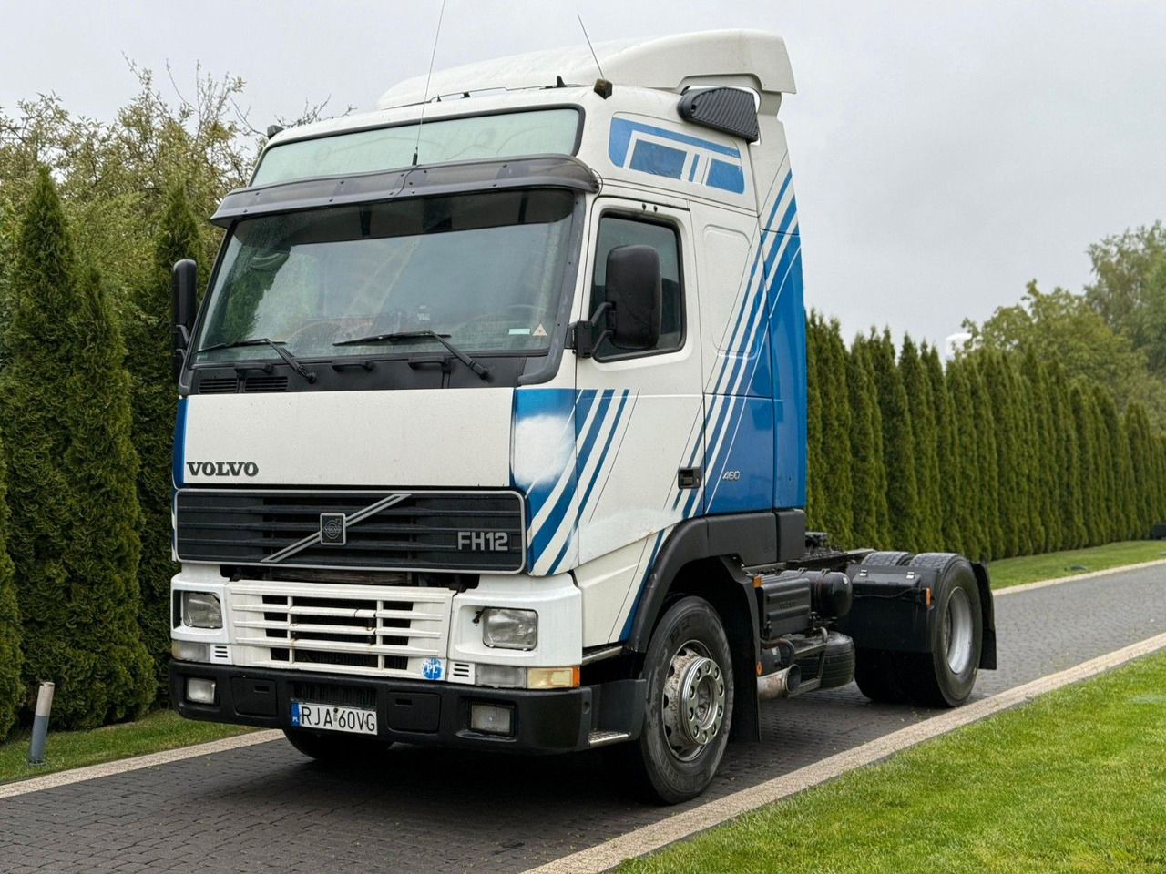 Volvo FH 460 XL - Vilcējs: foto 1 Volvo FH 460 XL - Vilcējs: foto 1
