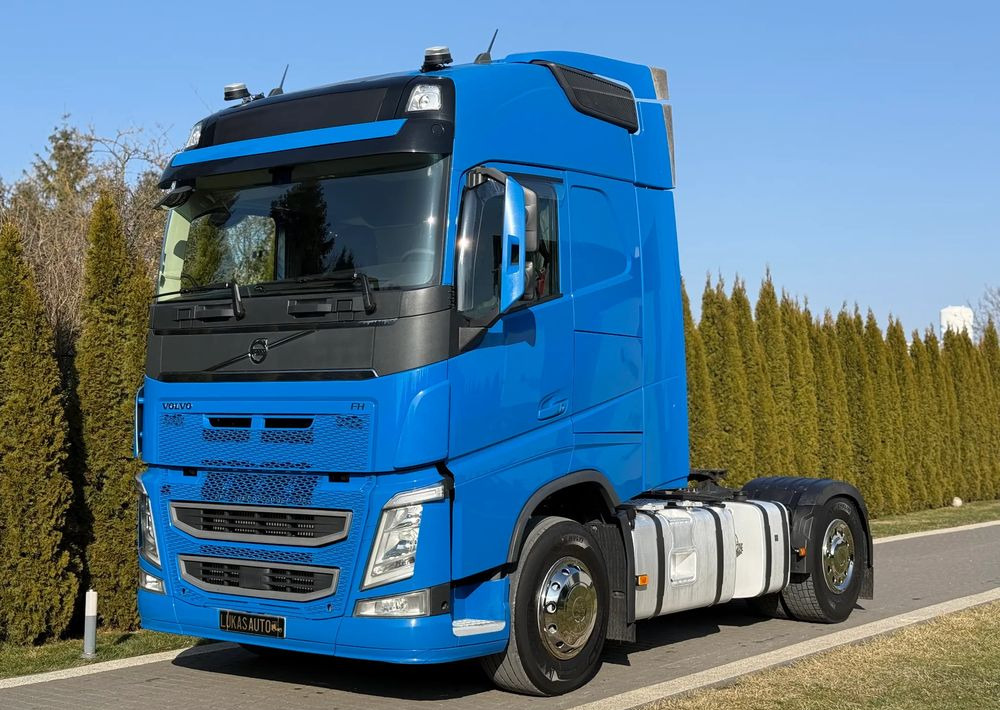 Volvo FH 500 HYDRAULIKA - Vilcējs: foto 1 Volvo FH 500 HYDRAULIKA - Vilcējs: foto 1