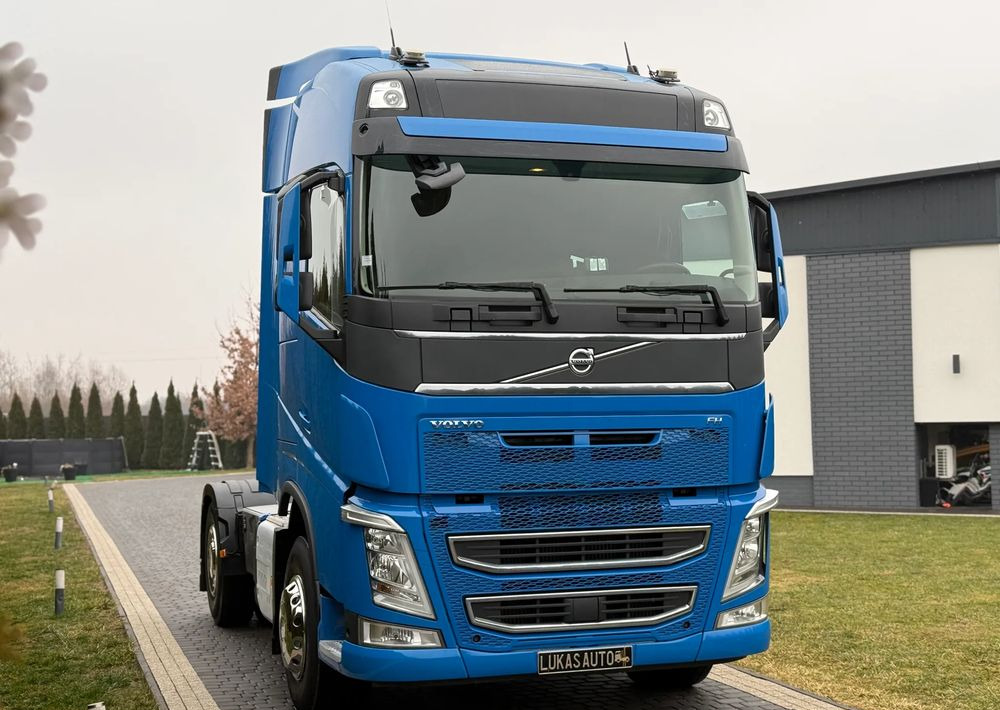 Volvo FH 500 HYDRAULIKA - Vilcējs: foto 3 Volvo FH 500 HYDRAULIKA - Vilcējs: foto 3