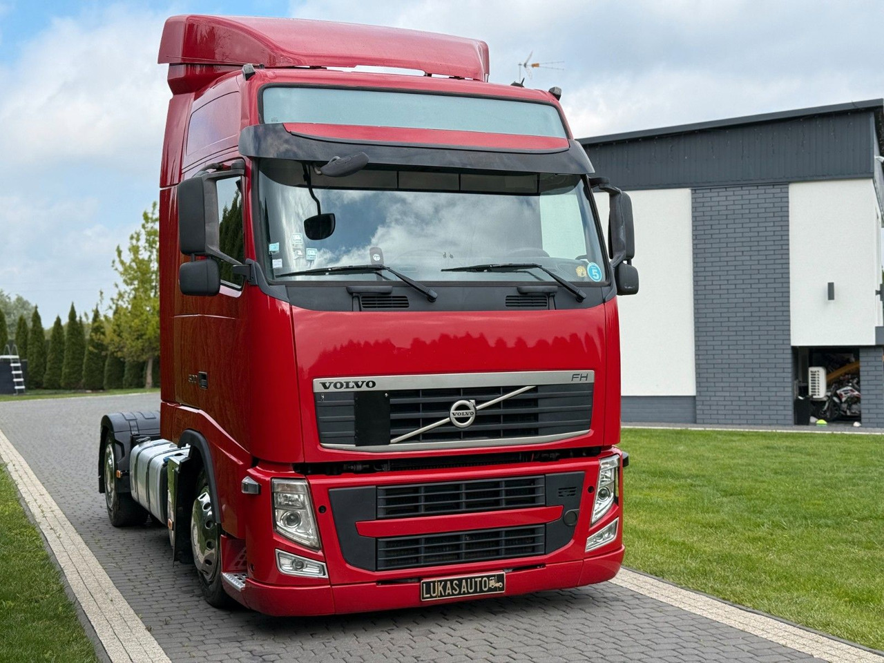 Volvo FH 500 LOW DECK LOW KMS - Vilcējs: foto 4 Volvo FH 500 LOW DECK LOW KMS - Vilcējs: foto 4