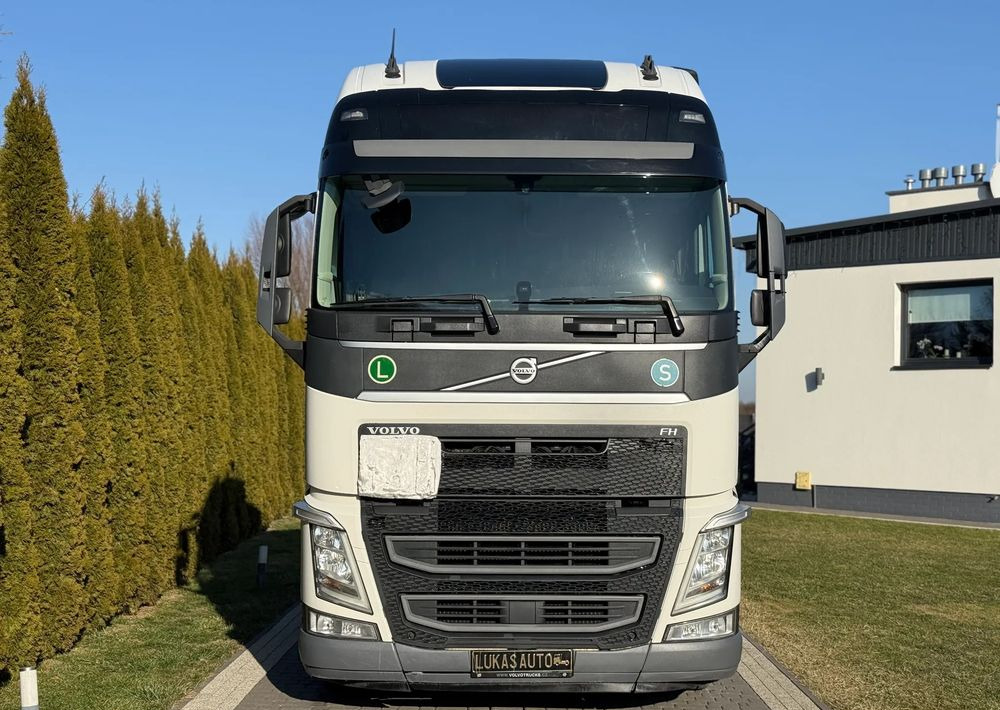 Volvo FH 500 PARK COOL HYDRAULIKA ADR - Vilcējs: foto 2 Volvo FH 500 PARK COOL HYDRAULIKA ADR - Vilcējs: foto 2