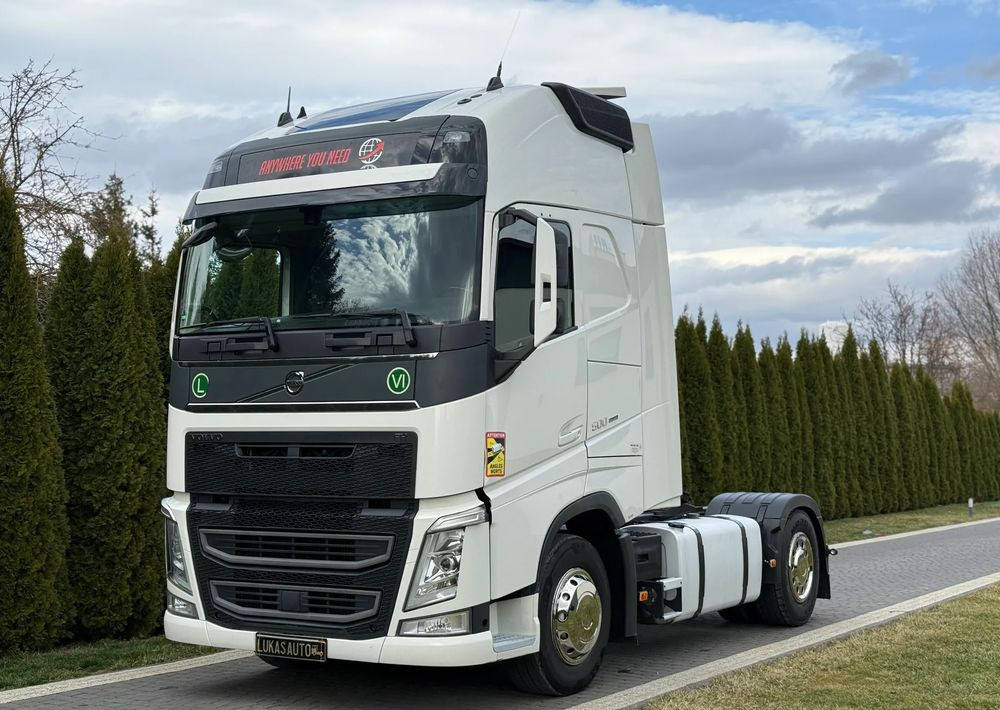 Volvo FH 500 XXL PARK COOL - Vilcējs: foto 1 Volvo FH 500 XXL PARK COOL - Vilcējs: foto 1