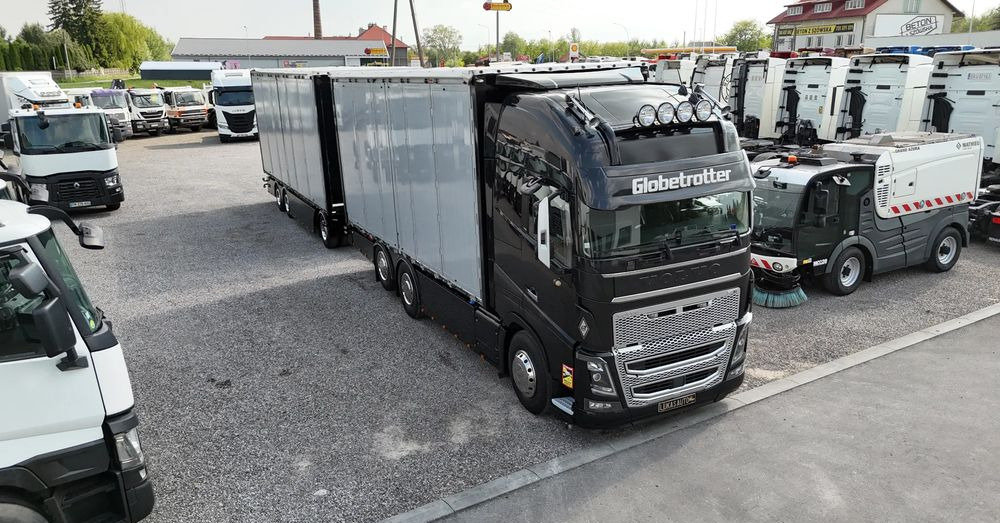 Volvo FH16 660 HP TANDEM 6x2 LIMITED EDITION - Kravas automašīna ar slēgto virsbūvi: foto 1 Volvo FH16 660 HP TANDEM 6x2 LIMITED EDITION - Kravas automašīna ar slēgto virsbūvi: foto 1