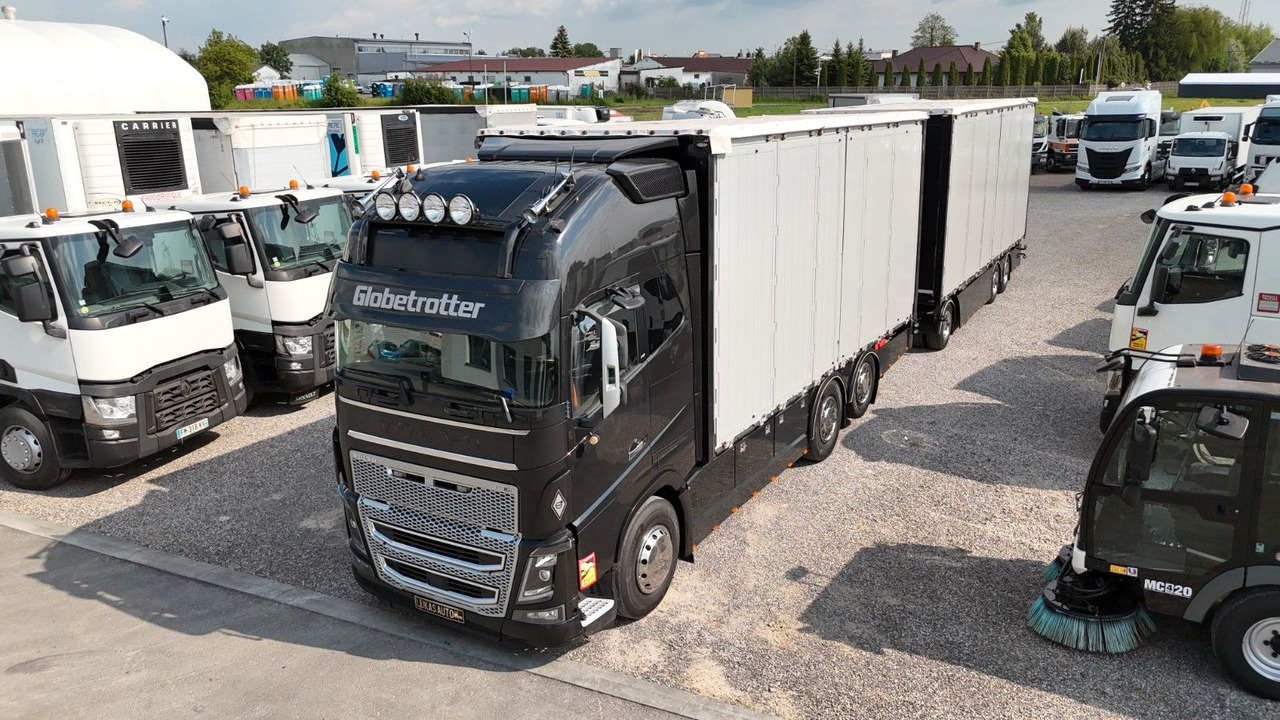 Volvo FH16 660 HP XL TANDEM 6x2 LIMITED EDITION - Kravas automašīna ar slēgto virsbūvi: foto 1 Volvo FH16 660 HP XL TANDEM 6x2 LIMITED EDITION - Kravas automašīna ar slēgto virsbūvi: foto 1
