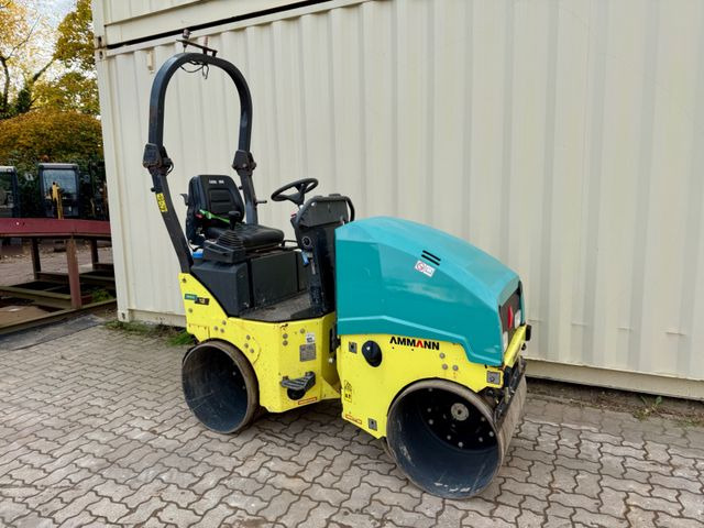 Ammann ARX12 / 2019 BJ / 808 H / 1.475 KG - Ceļu veltnis: foto 4 Ammann ARX12 / 2019 BJ / 808 H / 1.475 KG - Ceļu veltnis: foto 4