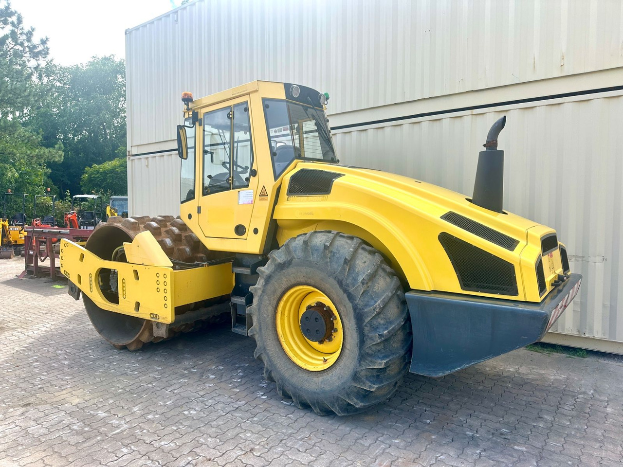BOMAG BW213PDH-4 / 2012 BJ / Deutsche Maschine - Vibrorullis: foto 3 BOMAG BW213PDH-4 / 2012 BJ / Deutsche Maschine - Vibrorullis: foto 3