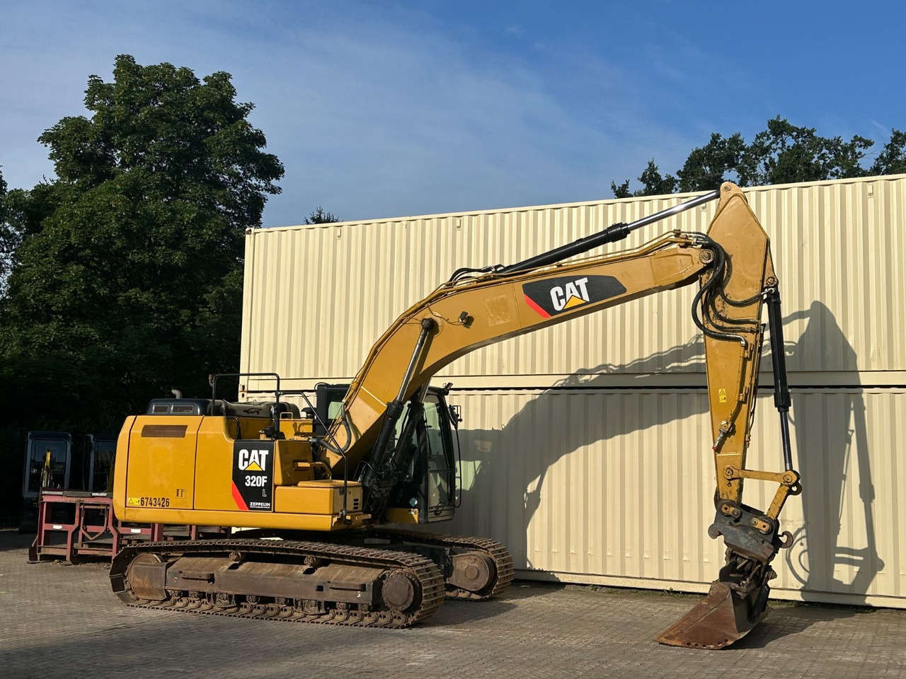 CAT 320FL / 2017 BJ / 9.933 H / Deutsche Maschine - Kāpurķēžu ekskavators: foto 4 CAT 320FL / 2017 BJ / 9.933 H / Deutsche Maschine - Kāpurķēžu ekskavators: foto 4