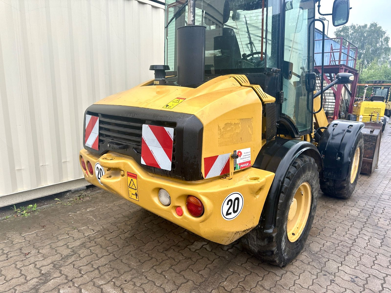 CAT 908H2 / Deutsche Maschine / Schaufel + Gabel - Riteņu iekrāvējs: foto 4 CAT 908H2 / Deutsche Maschine / Schaufel + Gabel - Riteņu iekrāvējs: foto 4