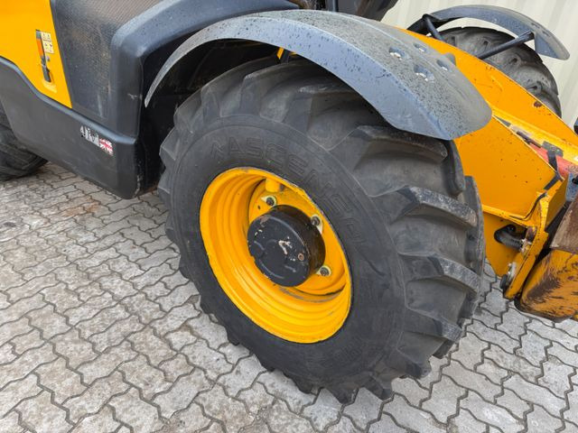 Teleskopiskais iekrāvējs JCB 535-125 / 2016 BJ / 3.571 H / 12.5 Meter: foto 16