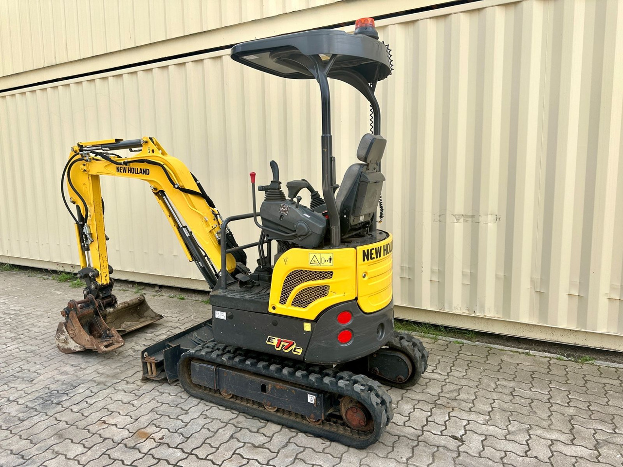 New Holland E17C / 2021 BJ / 508 H / 2 x Löffel - Mini-ekskavators: foto 3 New Holland E17C / 2021 BJ / 508 H / 2 x Löffel - Mini-ekskavators: foto 3