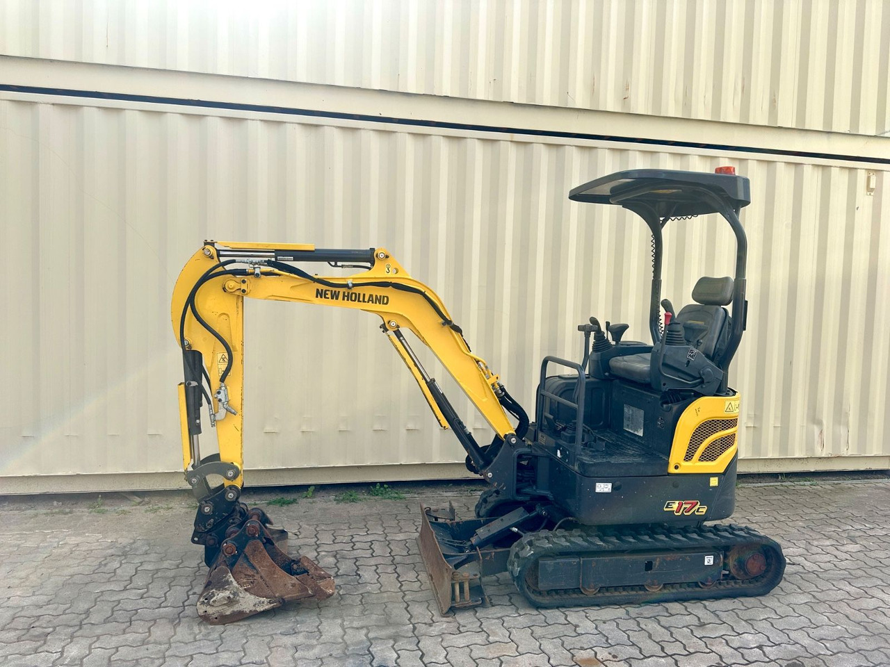 New Holland E17C / 2021 BJ / 508 H / 2 x Löffel - Mini-ekskavators: foto 1 New Holland E17C / 2021 BJ / 508 H / 2 x Löffel - Mini-ekskavators: foto 1