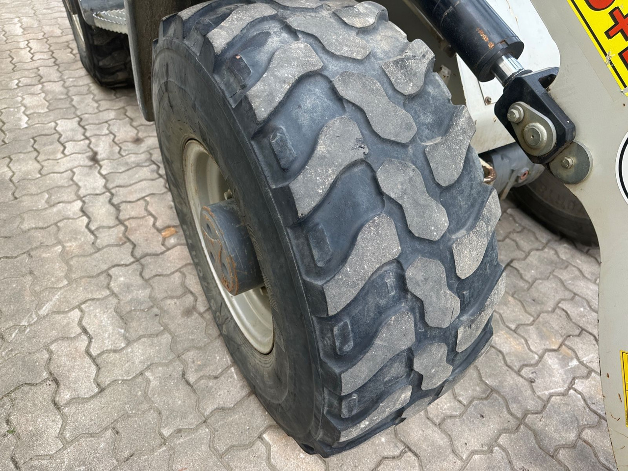 Terex TL80/2014 BJ/Schaufel + Gabel/ Deutsche Maschine līzingu Terex TL80/2014 BJ/Schaufel + Gabel/ Deutsche Maschine: foto 14