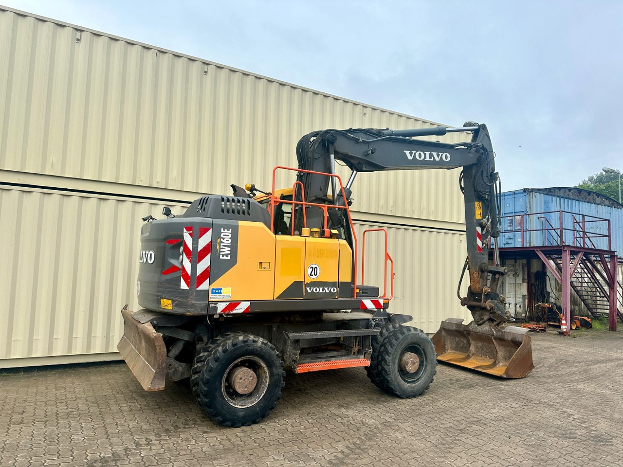Volvo EW160E / 2016 BJ / Deutsche Maschine - Riteņu ekskavators: foto 3 Volvo EW160E / 2016 BJ / Deutsche Maschine - Riteņu ekskavators: foto 3