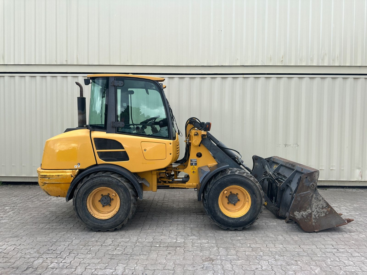 Volvo L25F / 2014 BJ / Klappschaufel - Riteņu iekrāvējs: foto 5 Volvo L25F / 2014 BJ / Klappschaufel - Riteņu iekrāvējs: foto 5