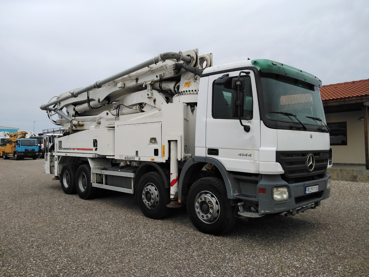 Mercedes-Benz ACTROS 4144 PUTZMEISTER M42 - Betona sūknis: foto 1 Mercedes-Benz ACTROS 4144 PUTZMEISTER M42 - Betona sūknis: foto 1