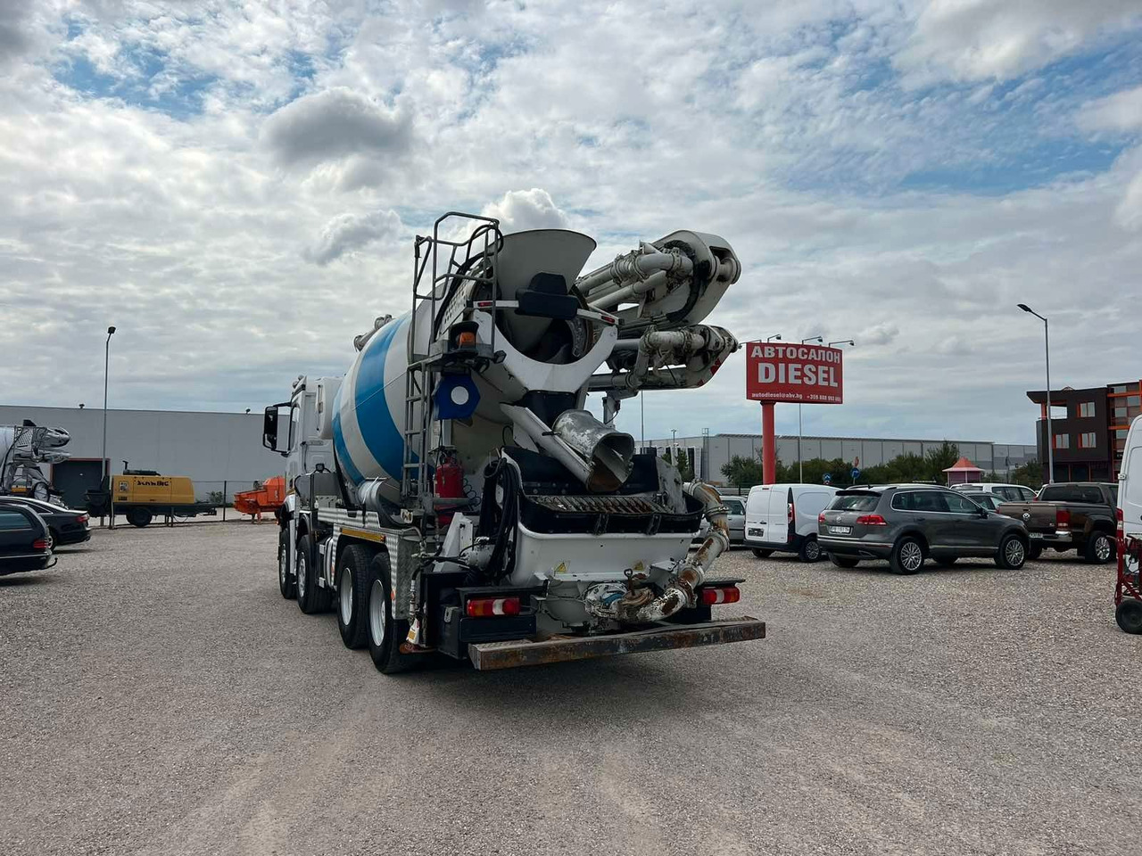 Mercedes-Benz AROCS 3251 CIFA MAGNUM MK28.4L - Betona sūknis: foto 5 Mercedes-Benz AROCS 3251 CIFA MAGNUM MK28.4L - Betona sūknis: foto 5