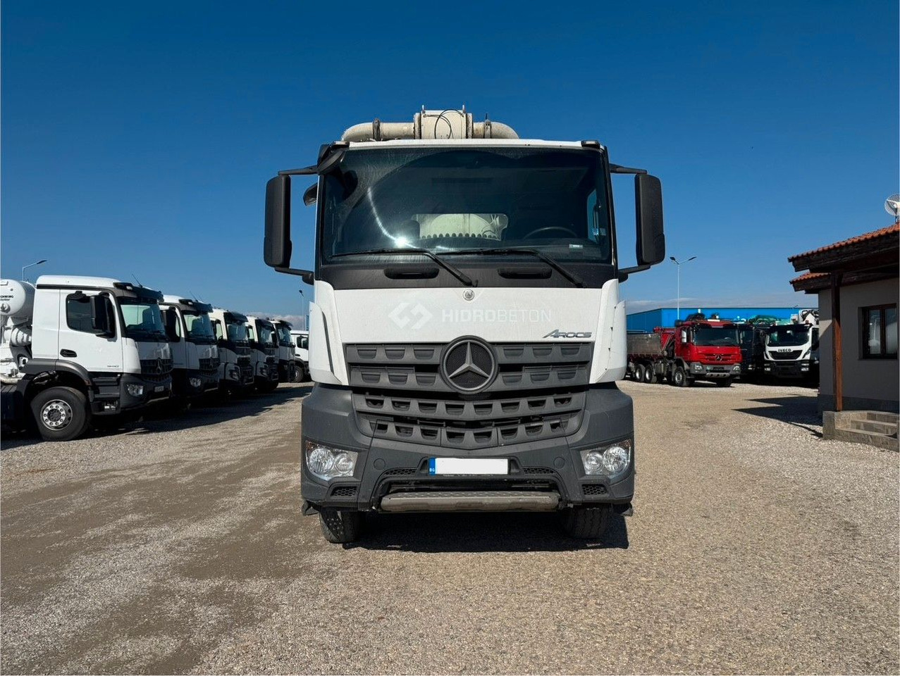 Mercedes-Benz AROCS 3743 PUTZMEISTER M47-5 - Betona sūknis: foto 2 Mercedes-Benz AROCS 3743 PUTZMEISTER M47-5 - Betona sūknis: foto 2