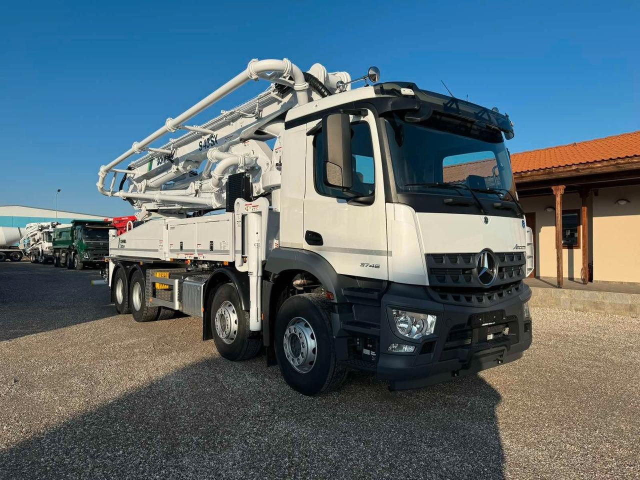 Mercedes-Benz AROCS 3746 SCHWING S43SX III - Betona sūknis: foto 1 Mercedes-Benz AROCS 3746 SCHWING S43SX III - Betona sūknis: foto 1