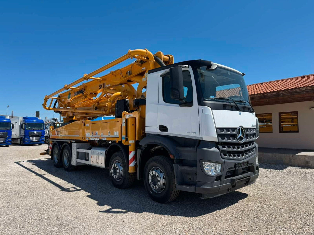 Mercedes-Benz AROCS 4442 SCHWING S43SX - Betona sūknis: foto 1 Mercedes-Benz AROCS 4442 SCHWING S43SX - Betona sūknis: foto 1