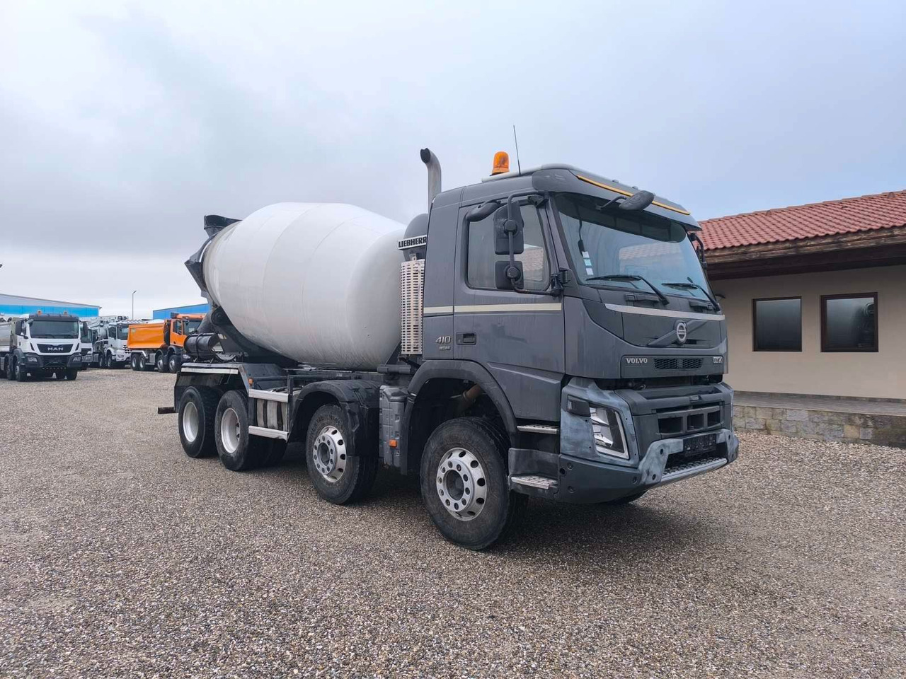 Volvo FMX 410 LIEBHERR 9M3 EURO6 - Betonvedējs: foto 1 Volvo FMX 410 LIEBHERR 9M3 EURO6 - Betonvedējs: foto 1