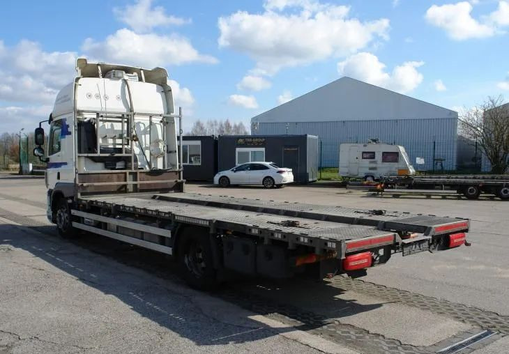 DAF CF 410 EURO 6 Laweta - Platforma super stan - Bortu kravas automašīna/ Platforma: foto 5 DAF CF 410 EURO 6 Laweta - Platforma super stan - Bortu kravas automašīna/ Platforma: foto 5