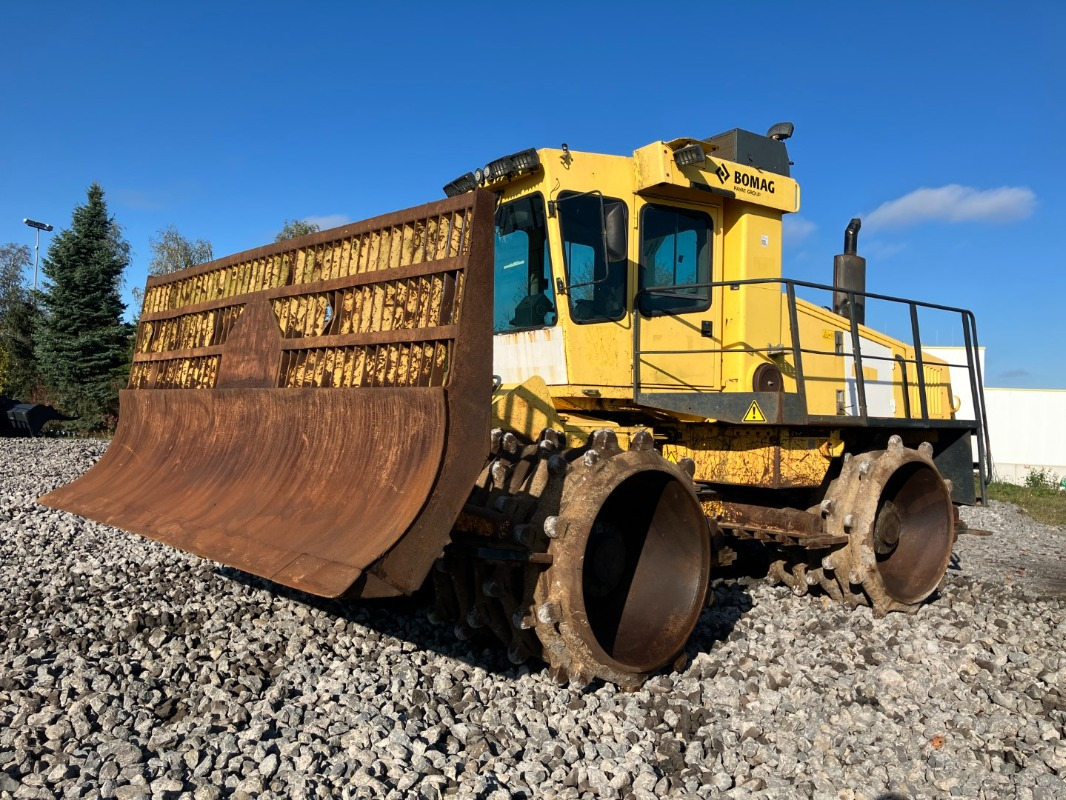 BOMAG DE BC 772 RB-2  Stage IIIa/Tier 3 - Vibrorullis: foto 1 BOMAG DE BC 772 RB-2  Stage IIIa/Tier 3 - Vibrorullis: foto 1